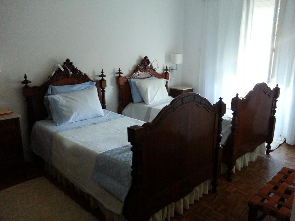 Casa Amarela Guesthouse Лагос Стая снимка