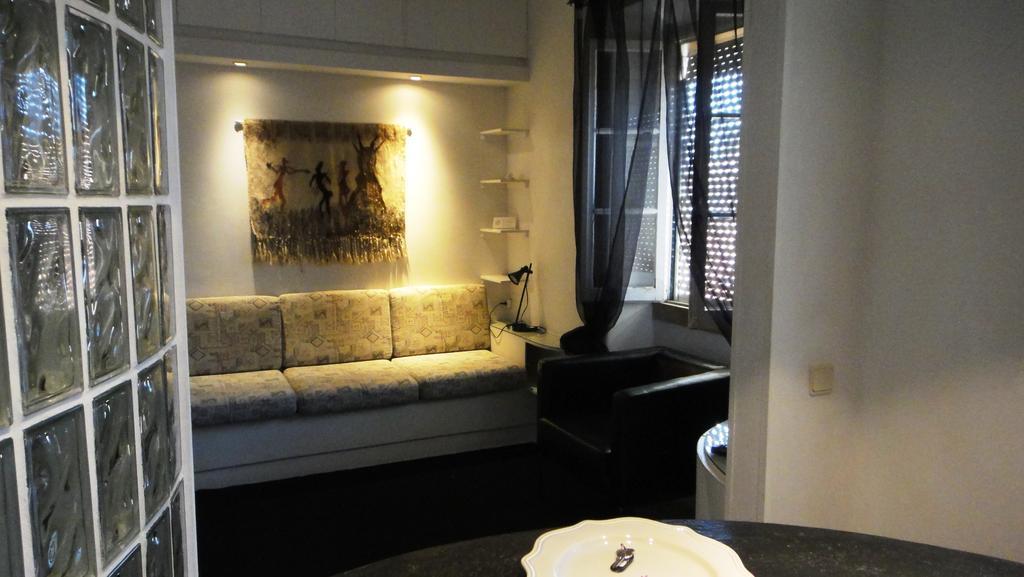 Casa Amarela Guesthouse Лагос Стая снимка