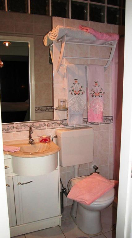 Casa Amarela Guesthouse Лагос Стая снимка