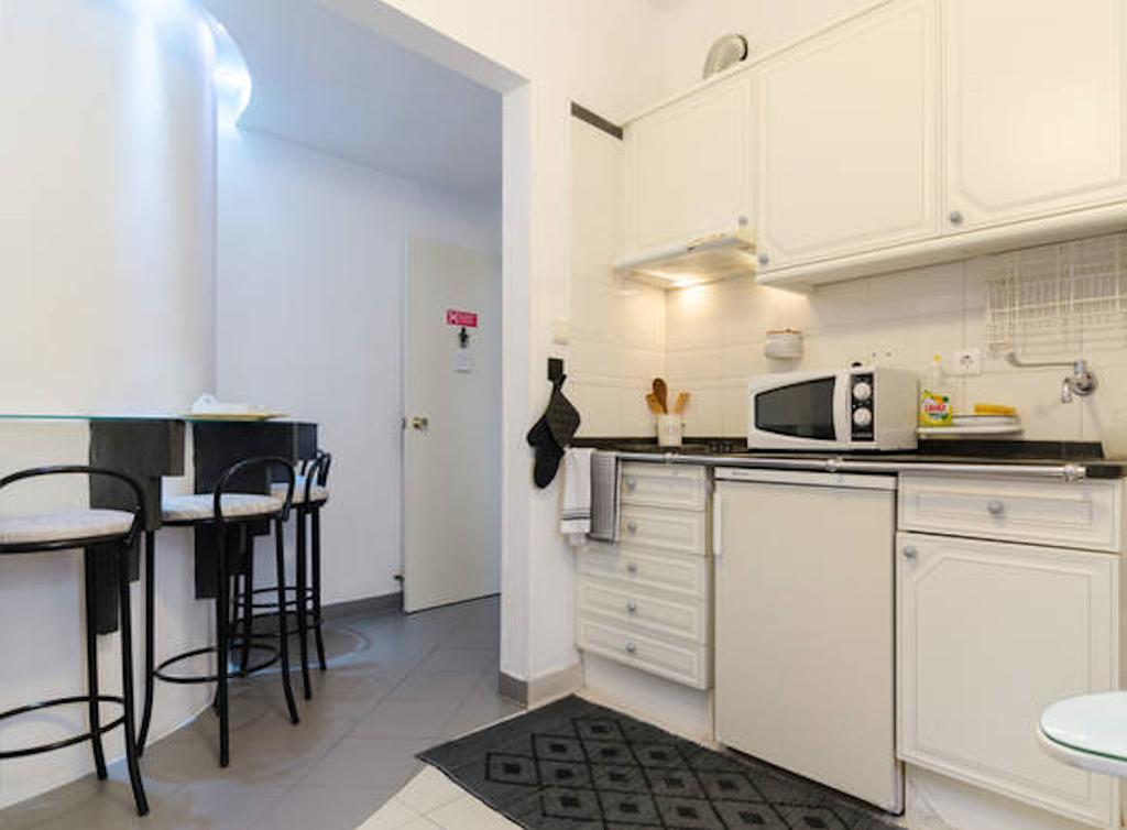 Casa Amarela Guesthouse Лагос Екстериор снимка