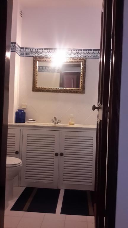 Casa Amarela Guesthouse Лагос Екстериор снимка